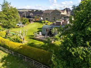 The Hut in the Orchard @ Yorecroft - Aysgarth - 8