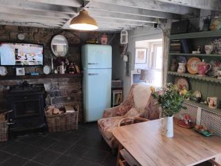 Creeve - - 3