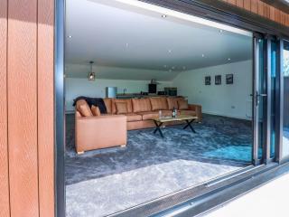 Oak Tree Cottage - 2