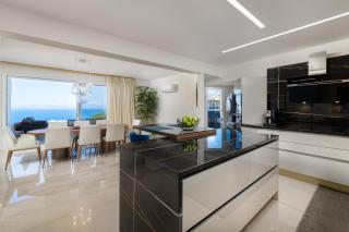 Celestial Blu Penthouse - Rodes - 3