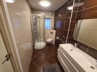 6 Bedroom House - Ålesund - 4