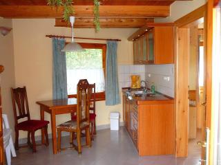 Zöld sziget Apartmanház - Gyenesdiás - 5