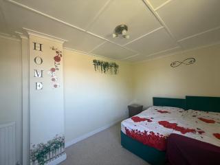 A beautiful double bedroom that can be your home in Edinburgh - Edinburgh - 0