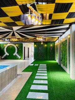 Hotel Nakshatra - - 2