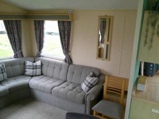 Eastgate Richmond 8 Berth Blow Heated Free WIFI - 2