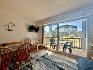 T3 à Carnac: 2 Chambres, Balcon Sud, Proche Plage et Commerces - FR-1-377-78 - 0