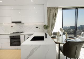 Luxury Brand New 1 BHK with Open View in JVC, Close to Dubai Marina - 8