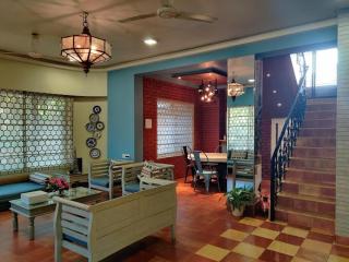 Hill House Bungalow - Lonavala - 3