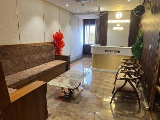 Hyders Mahal & Hotel - 3