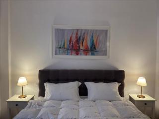 Cozy & Fully renovated apartment - 7