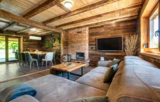 Stunning Home In Prvan Selo With Sauna - - 7