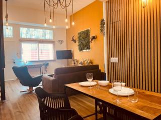 Dúplex tipo loft de estilo selvático y safari, con encanto y a pasos del mar - Valencia - 8