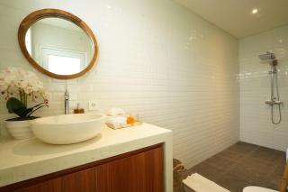 9 mins to Canggu Beach, 4 Bed Pool Villa - Canggu - 1