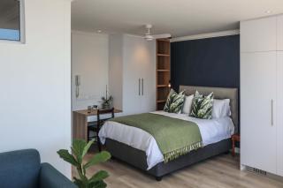 Modern Studio in Sea Point - 7