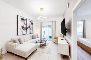 Luxury 4 BR Den w Private Pool close to Disney Golf Clubs Pet Friendly - 3