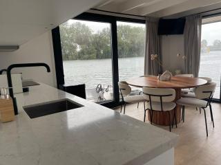 The Sustainable Saek Sneekermeer - 7