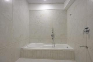 Hotel Grand Arose - Ahmedabad - 1