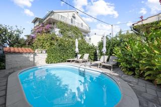 Apartment Regina - Brodarica - 0