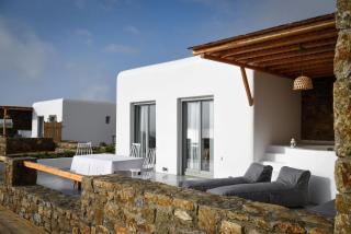 Myconian Crown Suites - Kalafatis - 4
