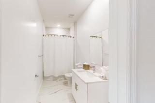 Luxury 4 BR Den w Private Pool close to Disney Golf Clubs Pet Friendly - 6