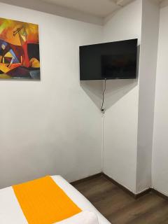 Air Conditioned Studio Unit in Megatower 4 - 7