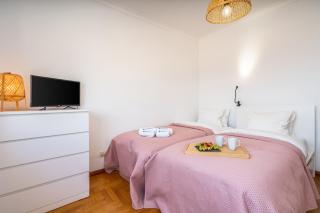 HostWise - Spacious & Sunny Flat - Tavira - 6