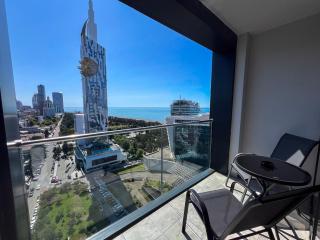 Three-room apartment in the center of Batumi, 100 meters from the sea, Porta Tower - Batumi - 5