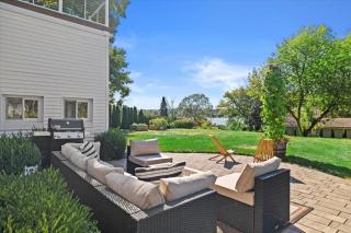 Luxury Lakeview Stay | Main&Guest House, Sleeps 10 - Pewaukee - 0