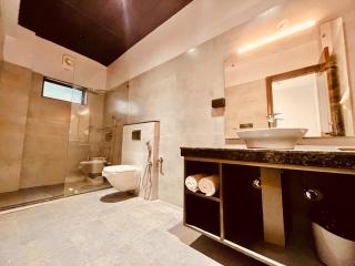 Hotel Aura Residency, Sitara Hotel & Resorts- Rishikesh Road, Haridwar - Rishikesh - 1
