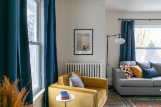 Charming Historic Upper | Walk to Downtown, Lakes - Oconomowoc - 5