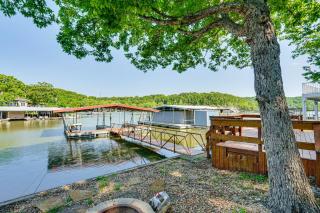 Private Dock on Fishing Cove Camdenton Getaway - Camdenton - 9