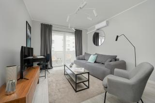 Promenady Green Apartments by Noclegi Renters - Breslavia - 9
