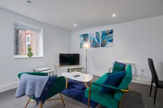 3 Beds - Leeds City Centre - FREE Parking & WiFi - Central Station - 4
