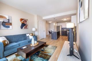 Luxury Apt Near Downtown - Stamford - 8