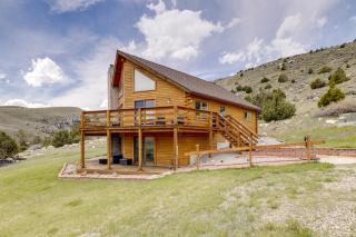 Walk to Sinks Canyon State Park Spacious Home! - Lander - 0