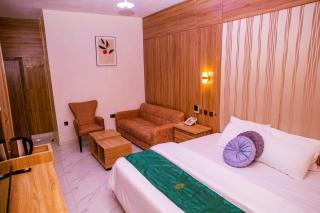 Greenview Hotel and Apartments - Uyo - 2