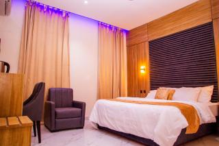 Greenview Hotel and Apartments - Uyo - 1