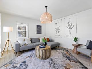 Well Appointed Home | Large Patio + Steps to Lake - 7