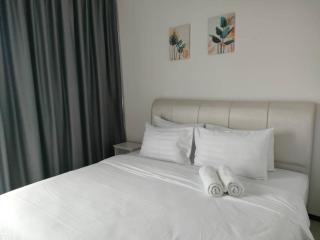 Georgetown Penang - Skyline at Urban Suites - Affordable-Luxury-Cozy Stays with Sea and City Views - Jelutong - 6
