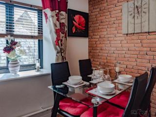 1 Bed - The Duplex by Pureserviced - Plymouth - 2