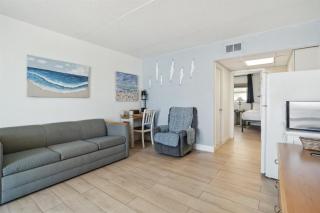 6201 Ocean Ave, Unit 306 - The Nassau Inn - Wildwood - 3