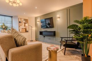 Luxury Georgian Aparthotel by Hauss Ayr - 5mins to Beach, Town Centre! - Ayr - 5