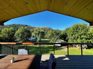 Chalet Retreat on Spectacle Lake - 1