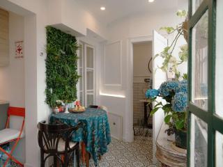Charming 1BR with Terrace Praça das flores | By Airnest - Lissabon - 3