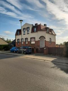 Charmante Monteurwohnung Ferienwohnung bei Berlin, Tesla - Niederdorla - 0