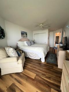 Ocean Views, Remodeled, Beach Getaway, SC304 - Hilton Head Island - 7