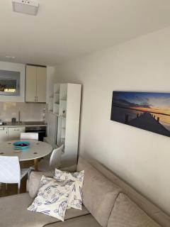 Sunrise Apartments 1 - Dobra Voda - 5