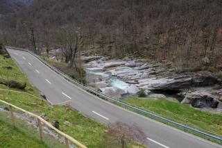 Casa Bianca by Quokka 360 - two apartments in Val Verzasca - Lavertezzo - 5
