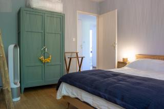 Villa de 181m2 4 chambre avec piscine et stationnement - Tresserve - 3