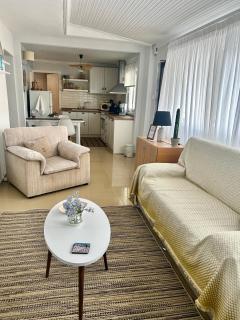 Evangeo Seaside Apartment Epanomi - 3